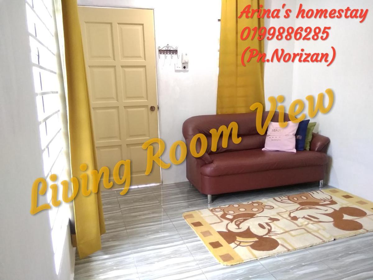 Arina'S Homestay Kampung Kuala Besut Esterno foto